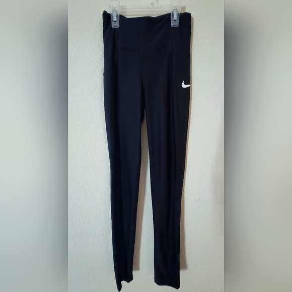 Nike Girls Activewear Set - Pink and Black - Picture 4 of 7